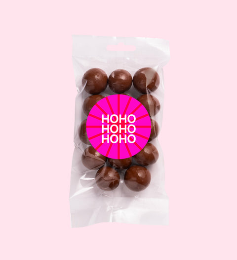 Christmas - Milk Chocolate Coated Macadamia - HoHoHo