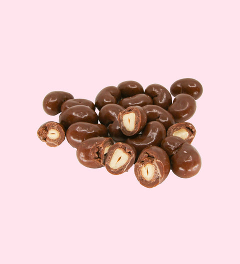 Freckleberry milk chocolate cashew nuts 130g bag
