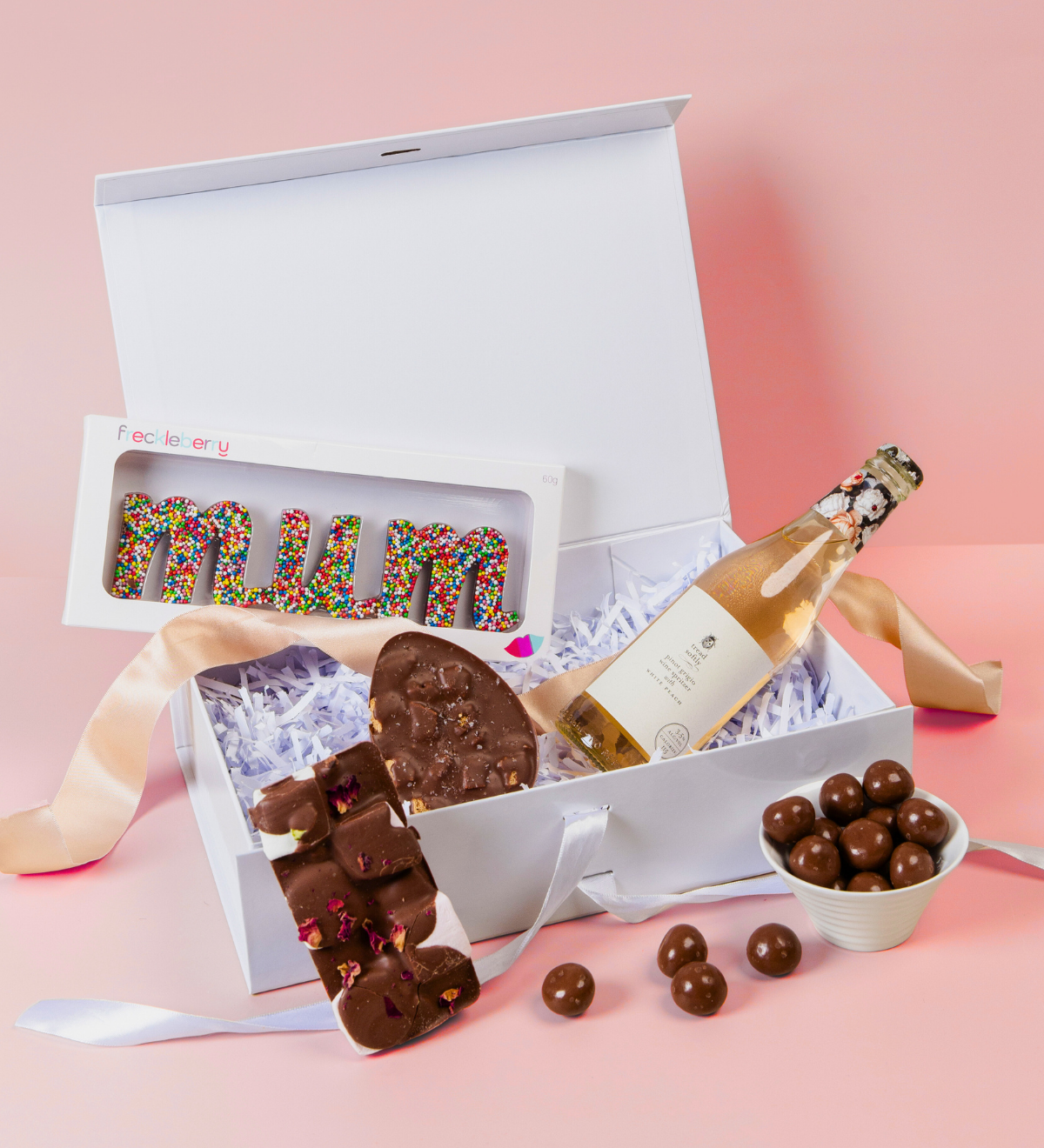 🎁 Sweet Moments, Beautifully Wrapped – Freckleberry Hampers for Every Occasion