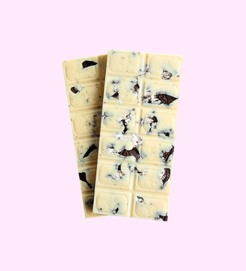 Creamy Belgian white chocolate loaded with crunchy cookie pieces for a sweet and indulgent treat.