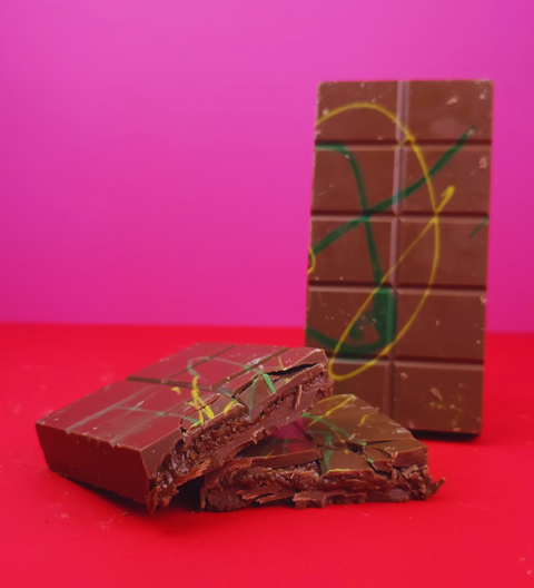 Extra thick Belgian milk chocolate block with creamy Nutella filling. Handmade in Geelong & delivered Australia-wide.