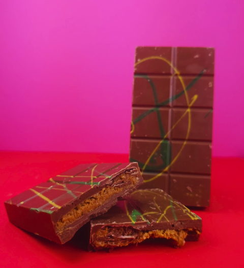 Thick Belgian milk Dubai chocolate block with Biscoff spread & crunchy biscuit pieces