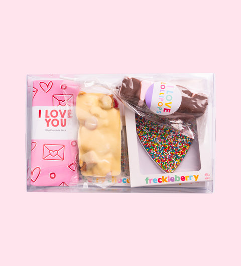 Love Gift Box, filled with premium Belgian chocolate treats – a sweet way to share love and appreciation. Inclusions: 

45g Milk Chocolate Mallow Pop
150g White Rocky Road
100g Milk Chocolate Message Block
60g Chocolate “Love” Word
40g Freckle Heart