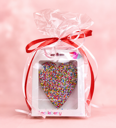Heart chocolate, block and raspberries to make the perfect gift for all occasions to say I love you