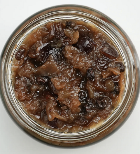 Slow-roasted sweet red onions with a hint of rosemary. Perfect with cheese, burgers, meats, and sandwiches.