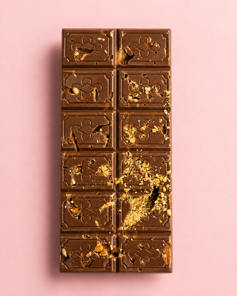 Handmade Belgian milk chocolate block loaded with crunchy peanut brittle pieces. Made with premium 100% Belgian chocolate for the ultimate sweet and crunchy treat.