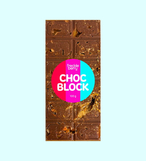 Handmade Belgian milk chocolate block loaded with crunchy peanut brittle pieces. Made with premium 100% Belgian chocolate for the ultimate sweet and crunchy treat.