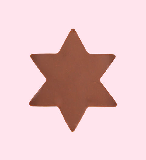 Premium Belgian milk chocolate star – a simple yet delicious treat perfect for Christmas gifting or festive celebrations.