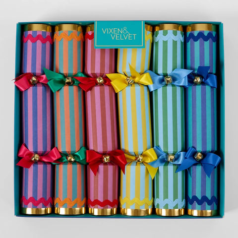  christmas, freckleberry, sharing, gifting, dinner, christmas meal, crackers. 